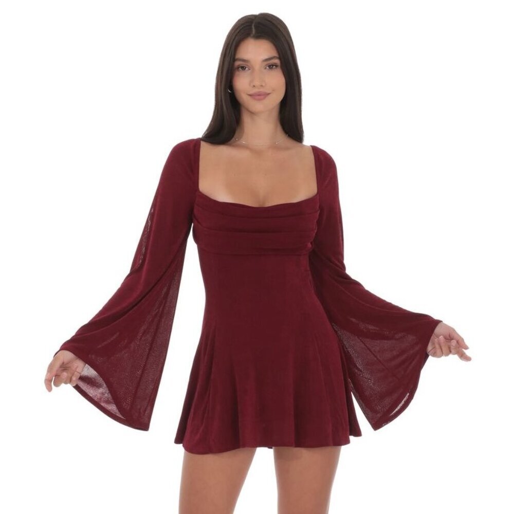 LUCY IN THE SKY BURGUNDY FLARE SLEEVE DRESS